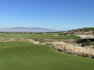 Ladera 17th